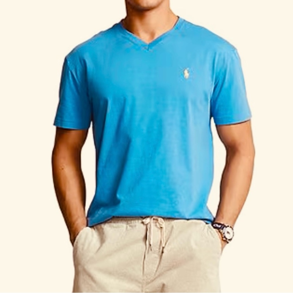 U.S. Polo v-neck t-shirt